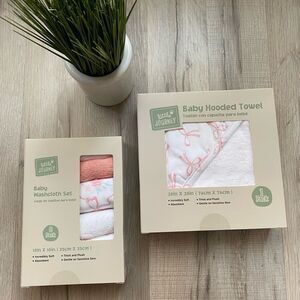 Little Journey Bamboo Baby Washcloth and Hooded Towel Set
